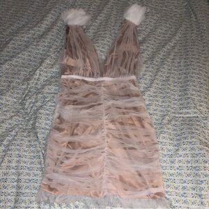 Champagne/White Dress